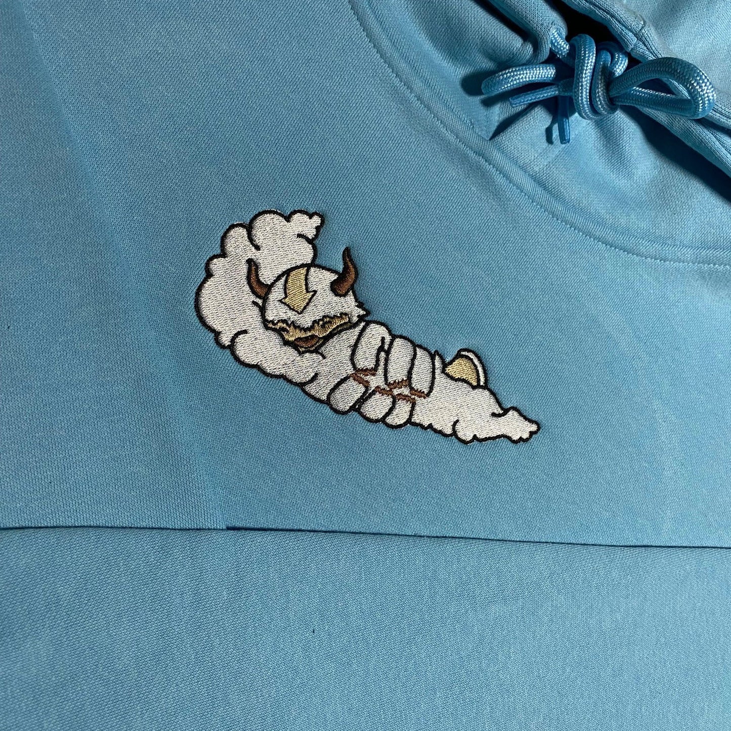 LIMITED AVATAR LAST AIR BENDER APPA CLOUDS X EMBROIDERED ANIME HOODIE